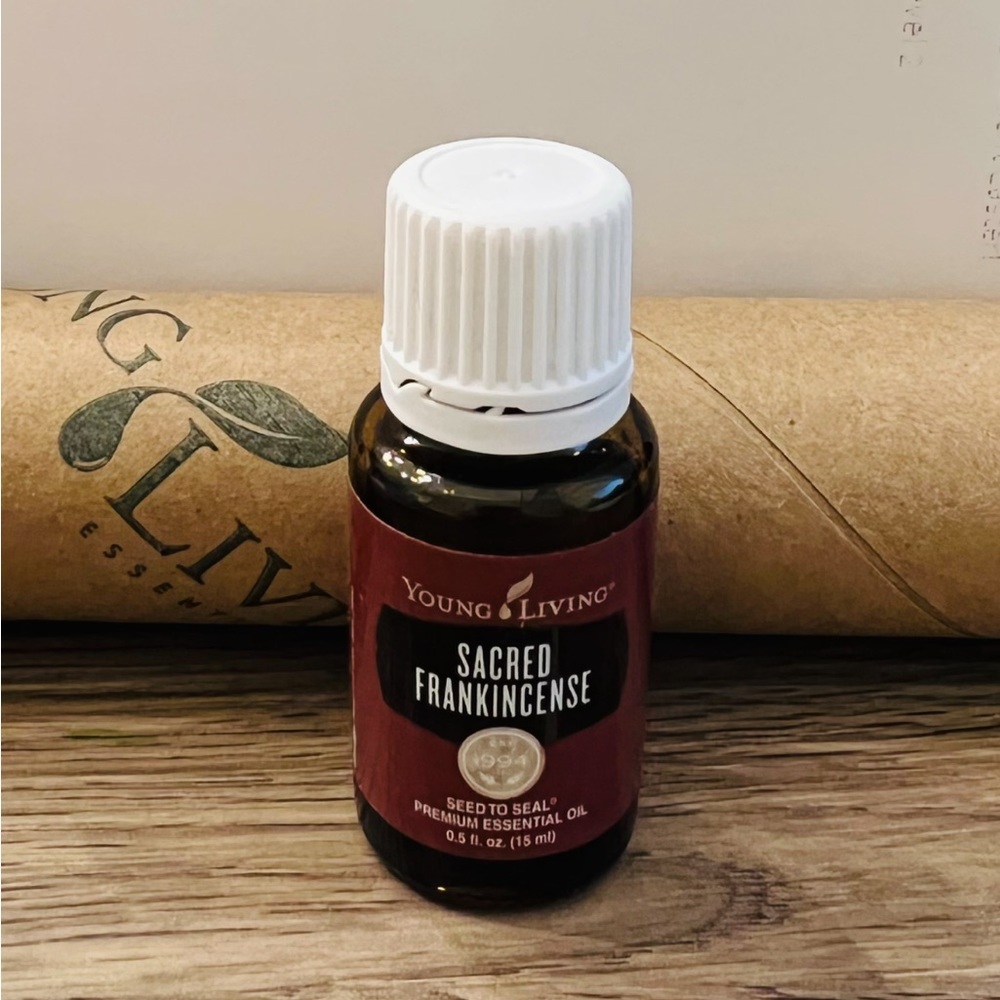 NEW Young Living Sacred Frankincense Essential Oil (15 ml/ 0.5 fl. oz.)